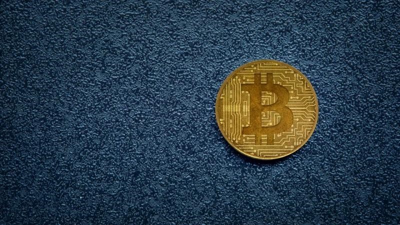 بیت کوین چیست؟ (معرفی صفر تا صد بیت کوین)